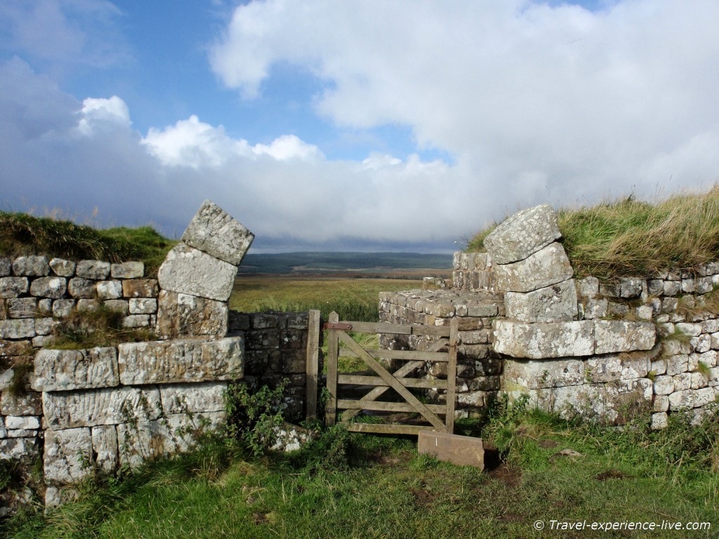Broken arch at Milecastle 37 on Hadrian's Wall