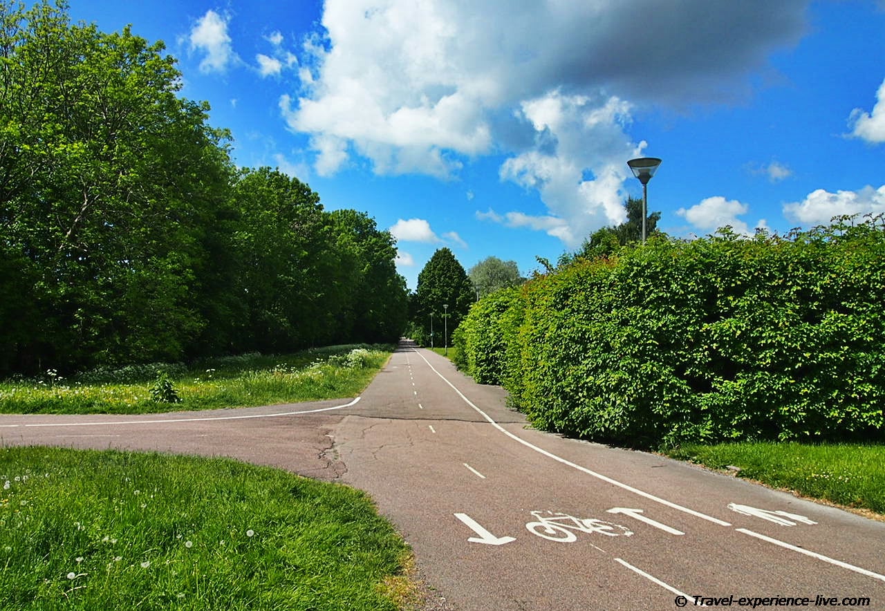 Great bike path, Gothenburg, Sweden.
