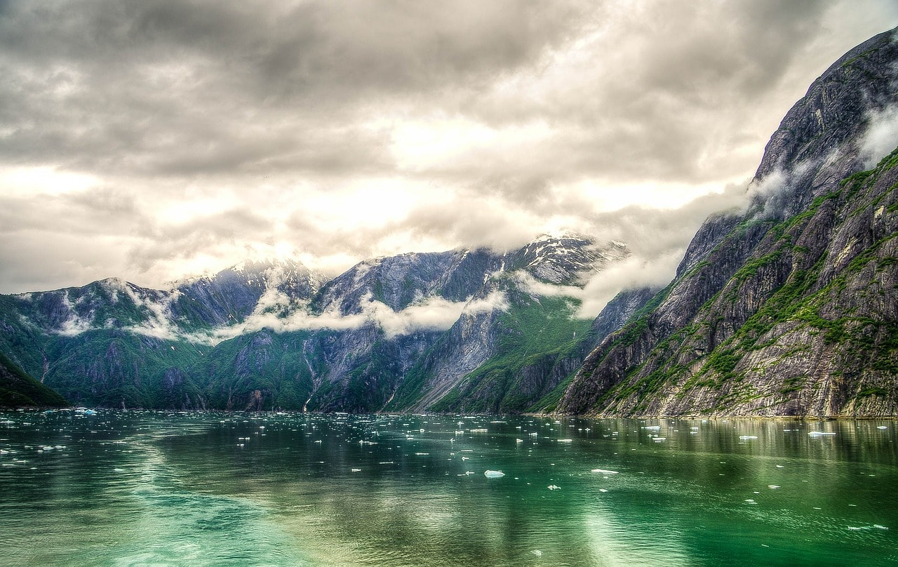 Tracy Arm Fjord, Alaska - Great Lodges in the US