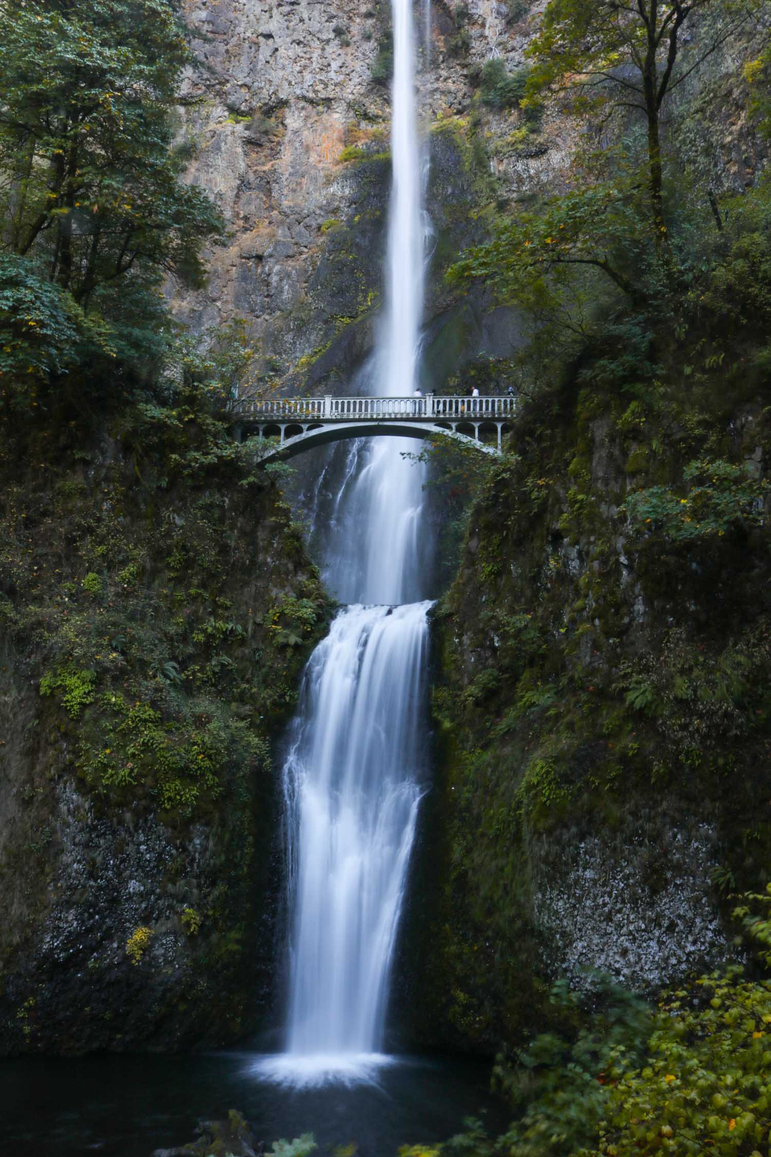 Columbia River Gorge Multnomah Falls timed-use permits required