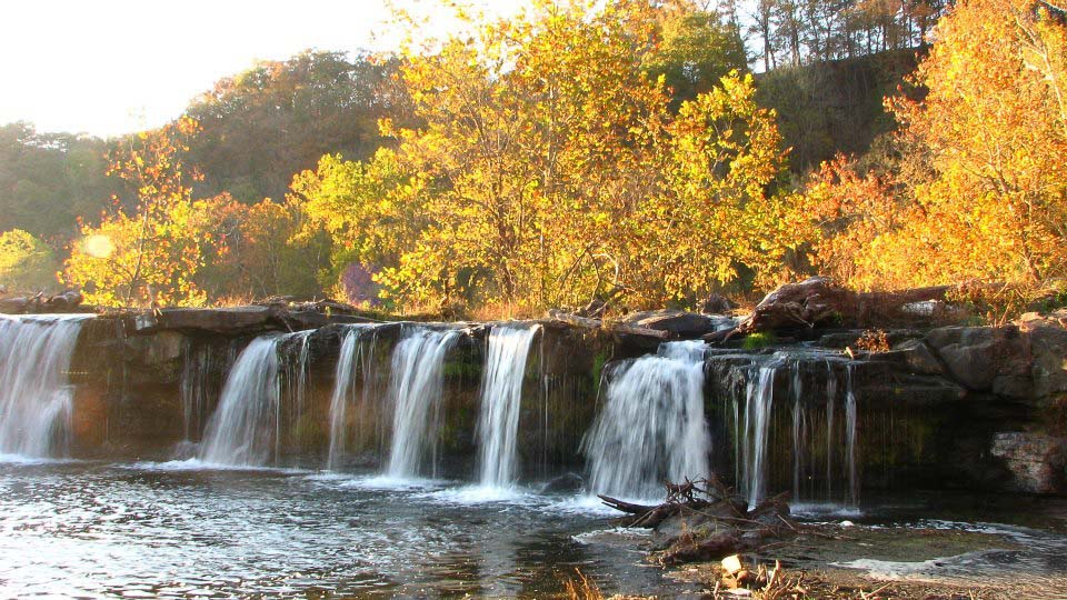 Sandstone Falls in New River Gorge National Park in autumn - Image credit NPS