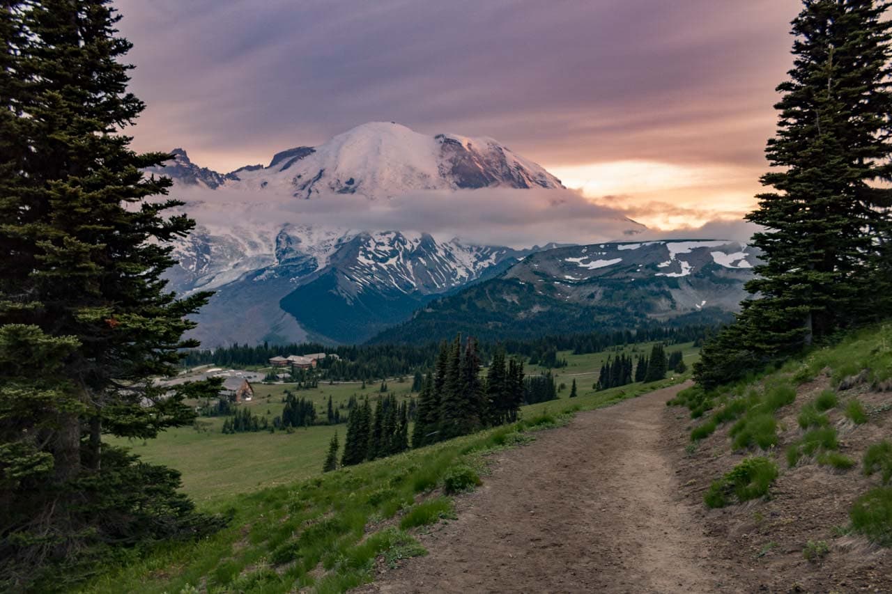 Sourdough Ridge Trail in Mount Rainier National Park, Washington