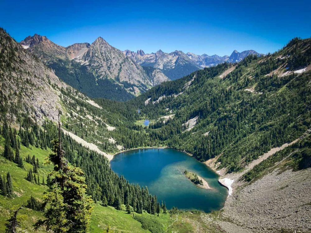 Lake Ann, Maple Pass Loop Trail, North Cascades, Washington State