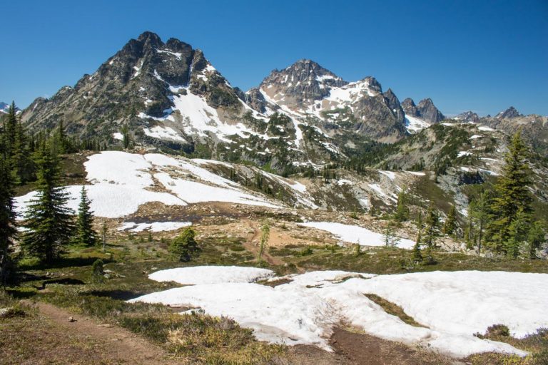 North Cascades National Park, Maple Pass Loop, North Cascades, Washington