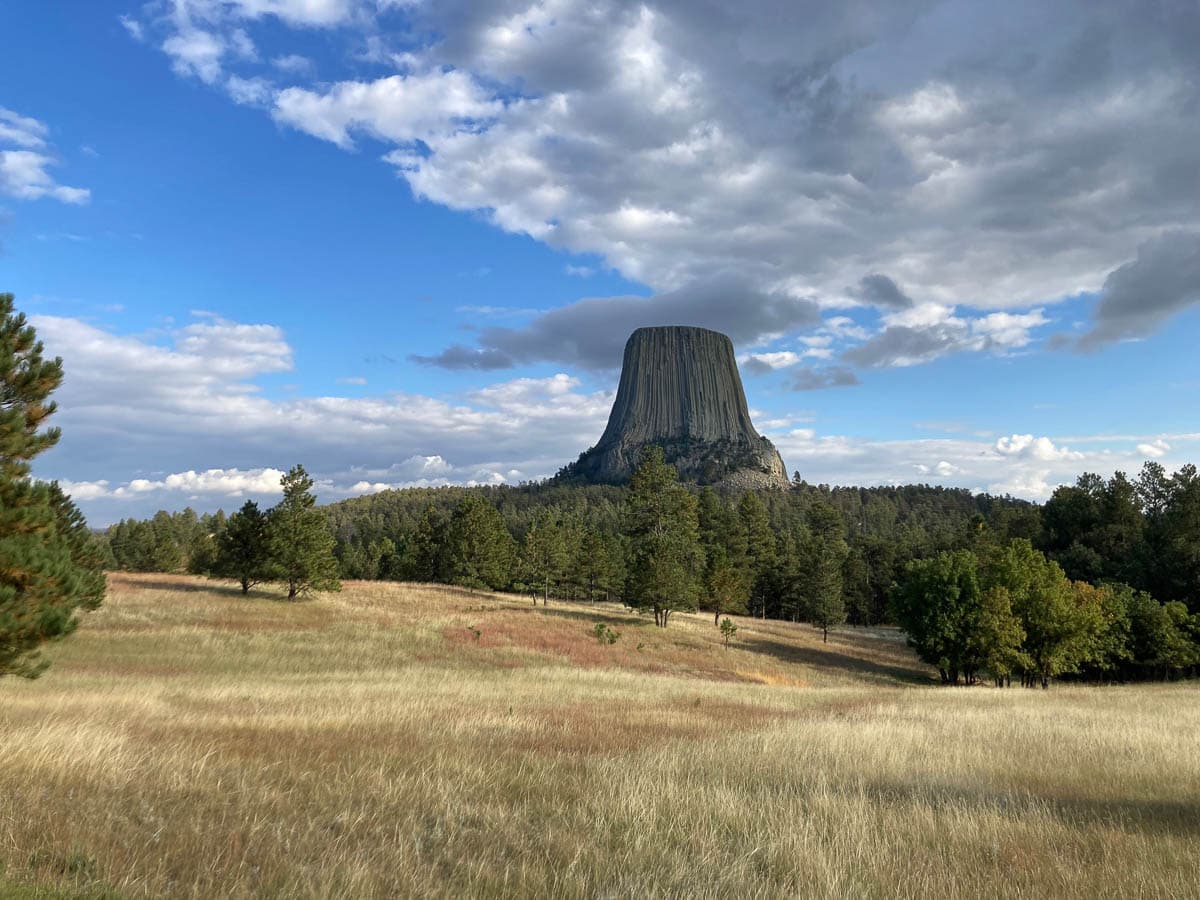 Devils Tower National Monument scenery, Wyoming
