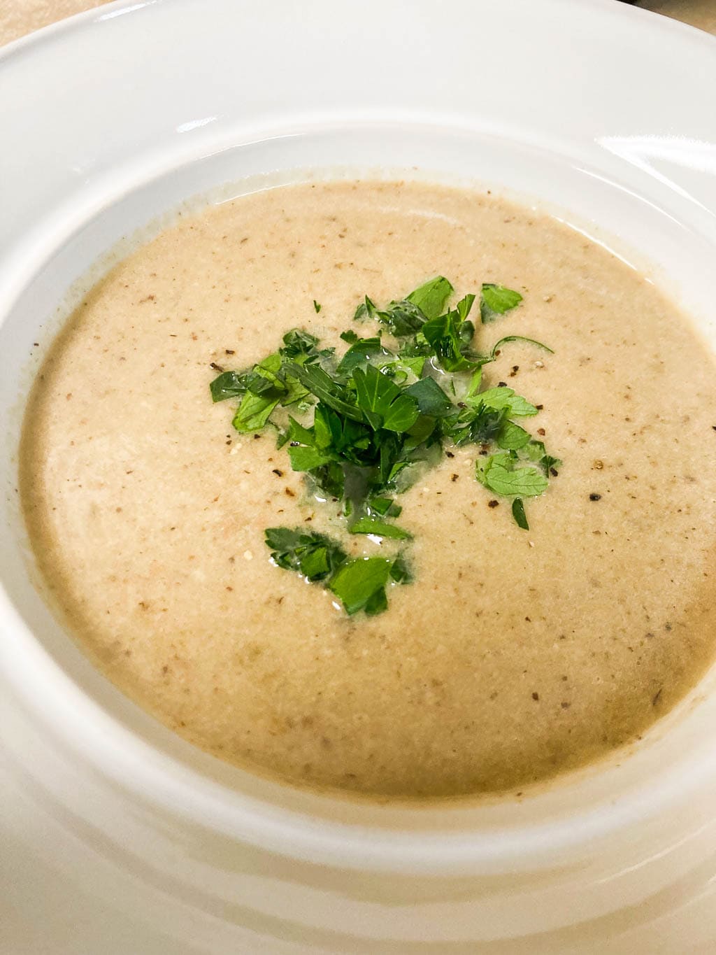 Algonquin hazelnut soup with parsley