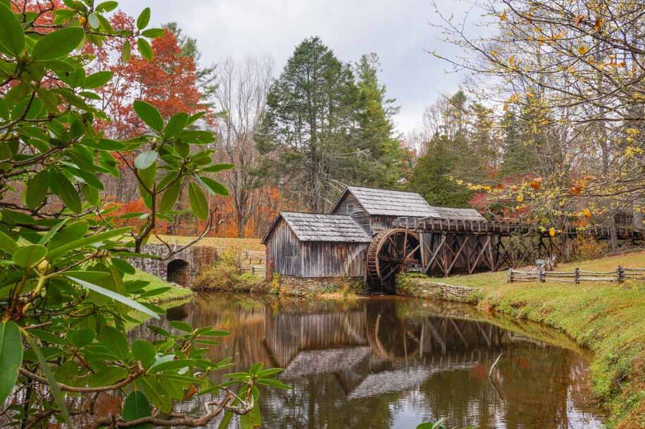 Mabry Mill, Blue Ridge Parkway in Virginia in Autumn / Fall