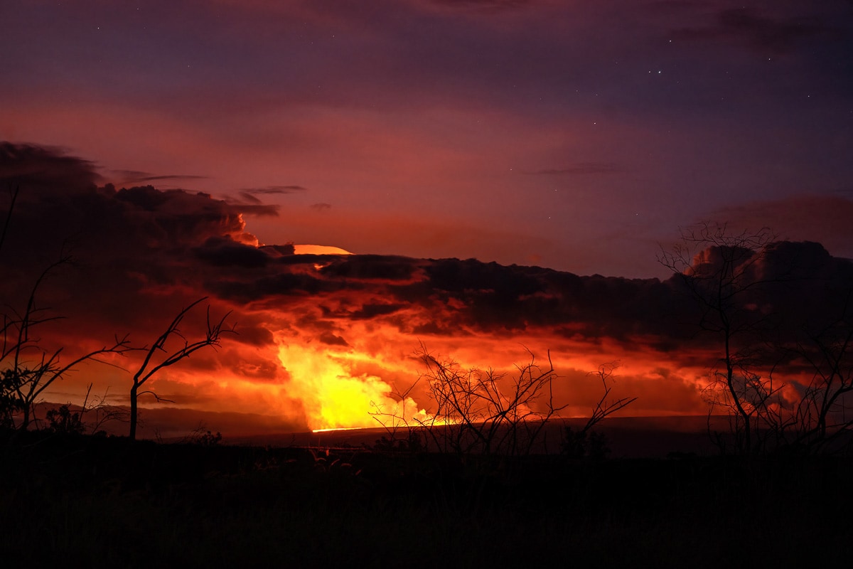Mauna Loa eruption seen from Kona industrial area - Image credit NPS Photo Janice Wei