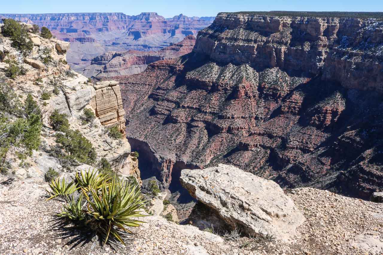 View near Monument Creek Vista in Grand Canyon National Park