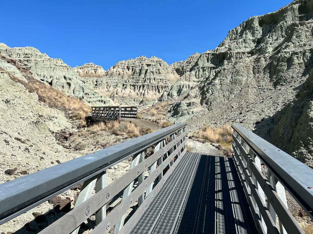 Metal bridges on the Island in Time Trail in Blue Basin at Sheep Rock Unit, John Day Fossil Beds National Monument