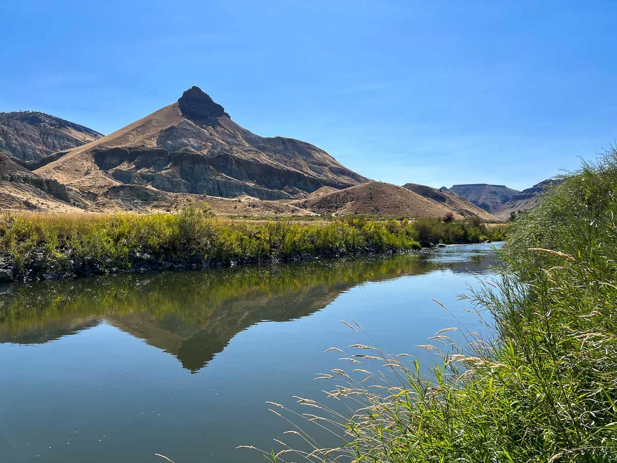 River Trail view of the John Day River at Sheep Rock in John Day Fossil Beds National Monument
